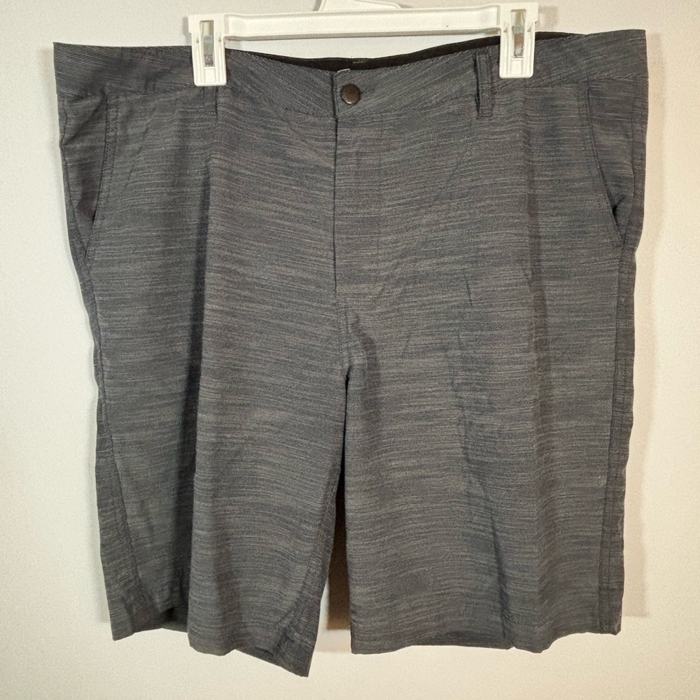 Berkley Jensen Men’s Stretch Shorts Gray Textured Golf Casual W40
